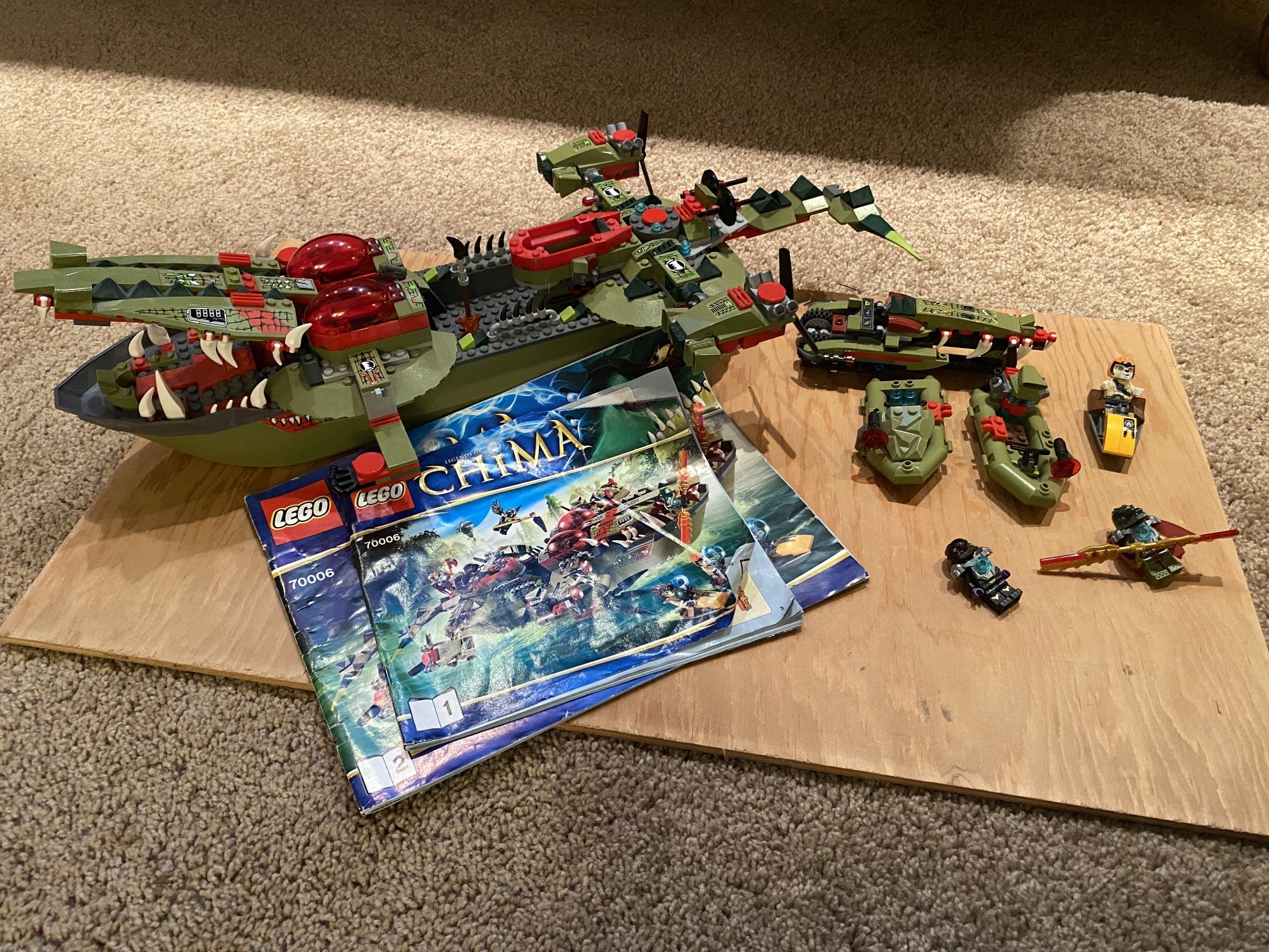 LEGO CHIMA Big Boat Lego Set