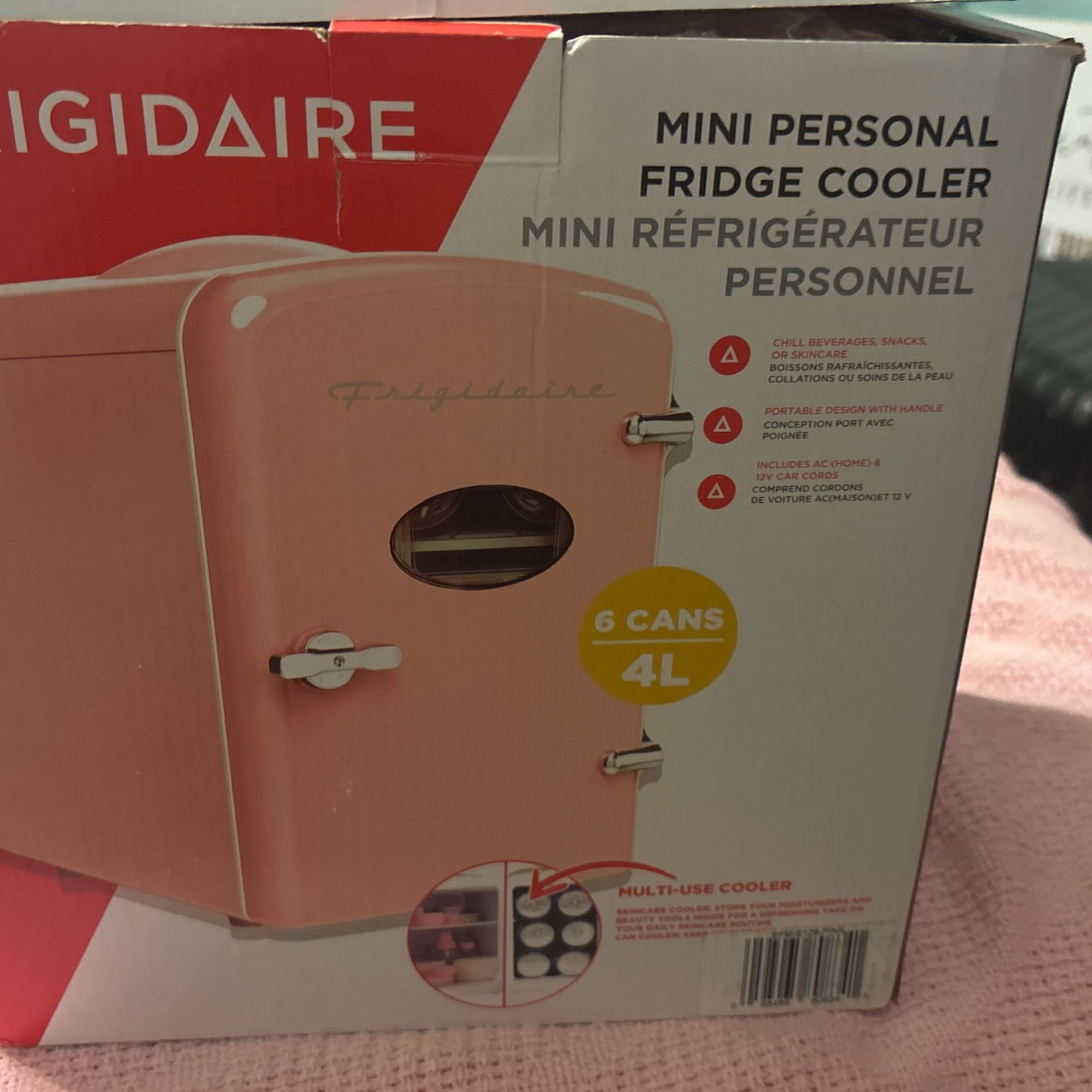 Frigidaire Mini Fridge