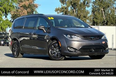 2020 Chrysler Pacifica Hybrid