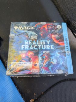 Magic The Gathering Reality Fracture Draft Night Box.