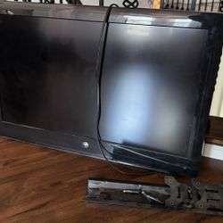 Tv room With Mount