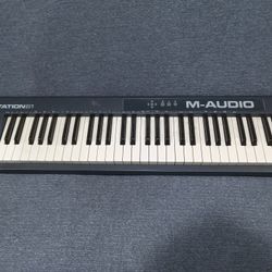 M AUDIO KEYSTATION61 MIDI KEYBOARD