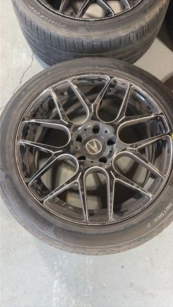 Acura rims with tires