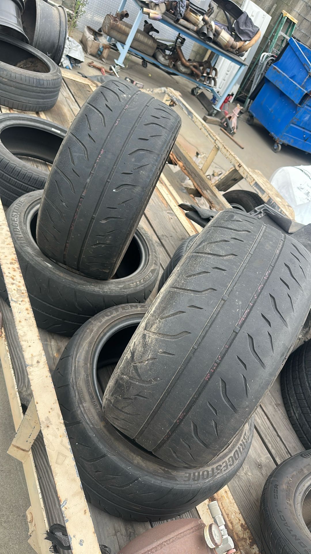 Bridgestone Potenza 255/40/17