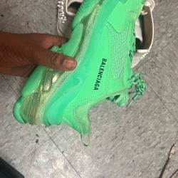 Balenciaga Triple S Neon Green 