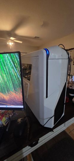 Budget Desktop PC Intel Core i7 GTX 570 650W
