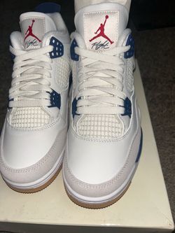 Jordan 4s