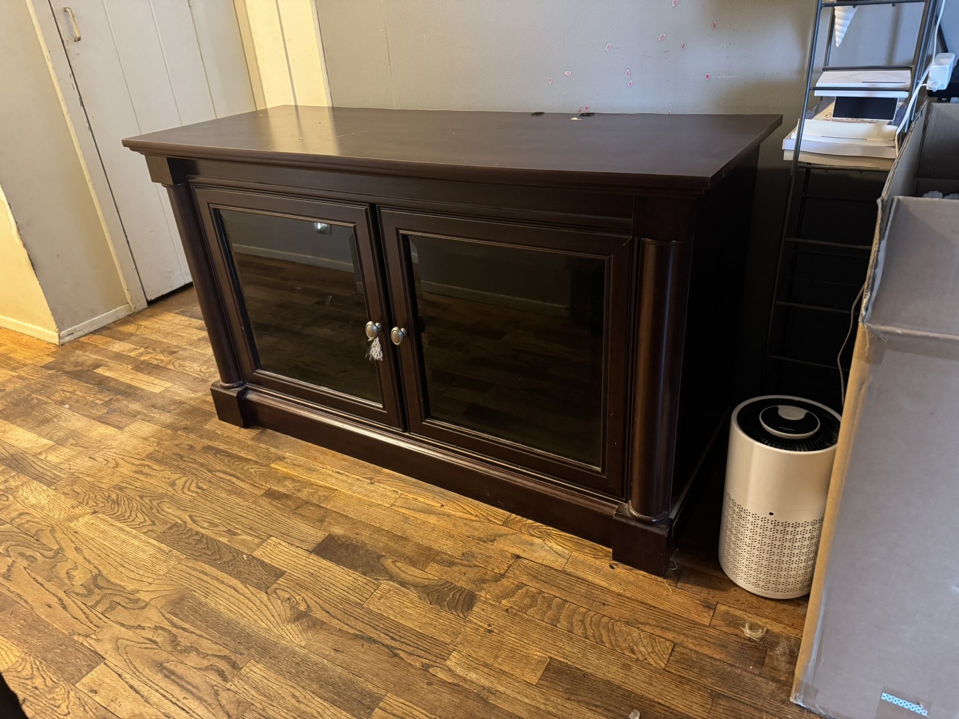 TV Cabinet