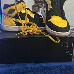 Jordan 1 old Love New Love (yellow/black) Size 12