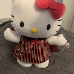 Hello Kitty Witch Greeter