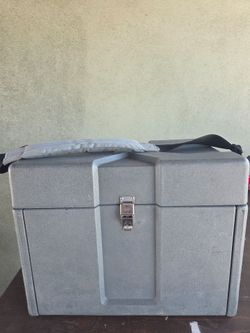Skb fishing tackle box