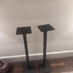 Kanto SP32L Heavy Duty speaker stands