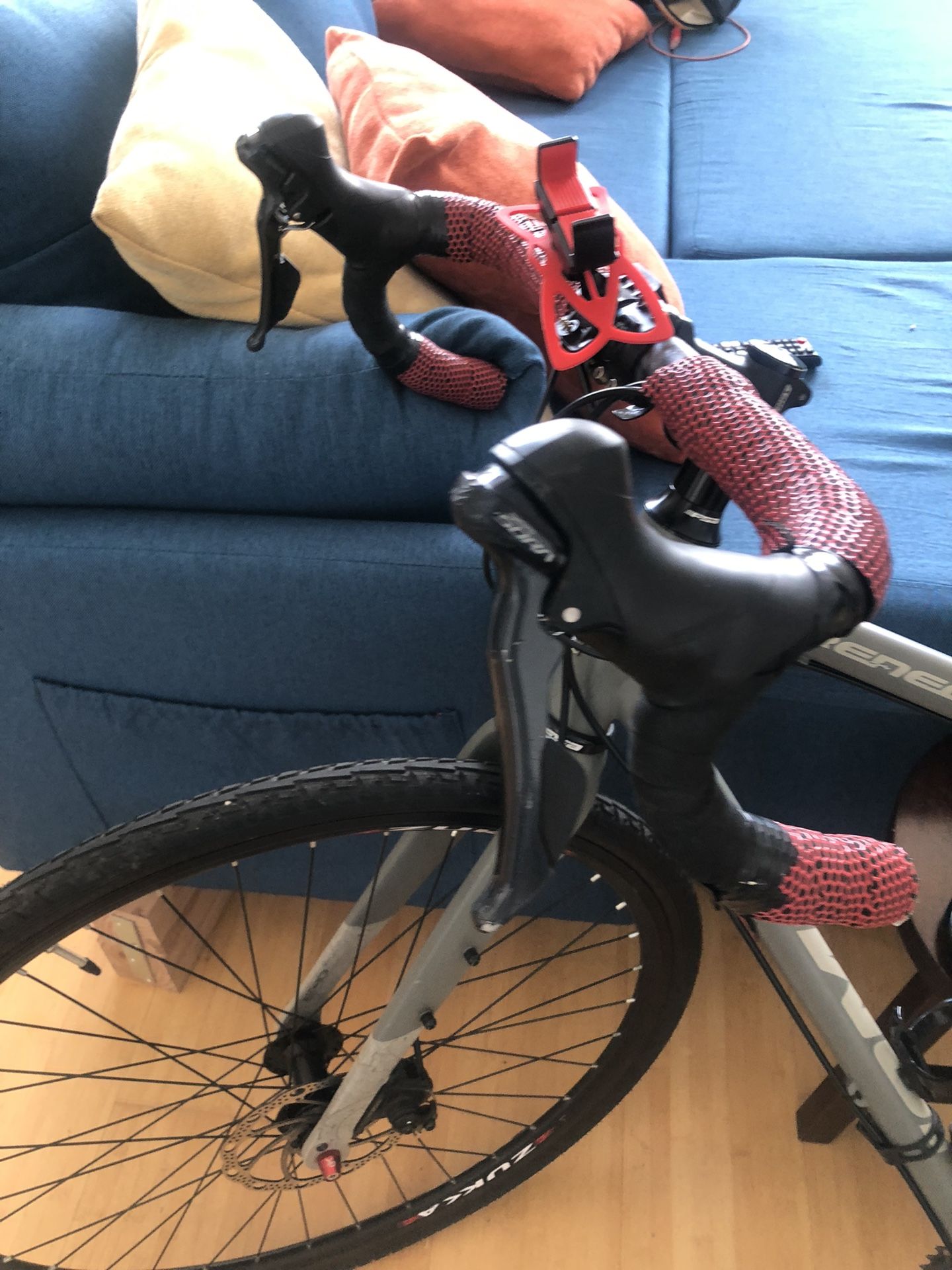 Jamis Renegade S4 Bicycle