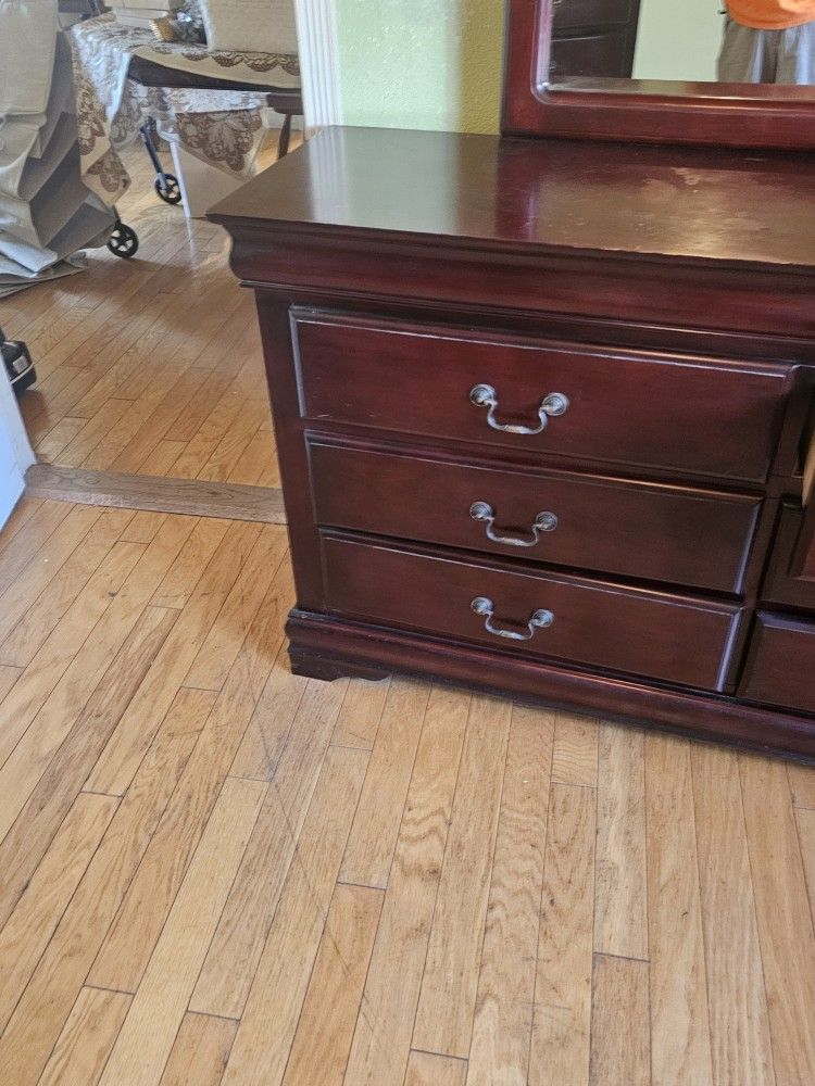 Real Wood Dresser And Mirror