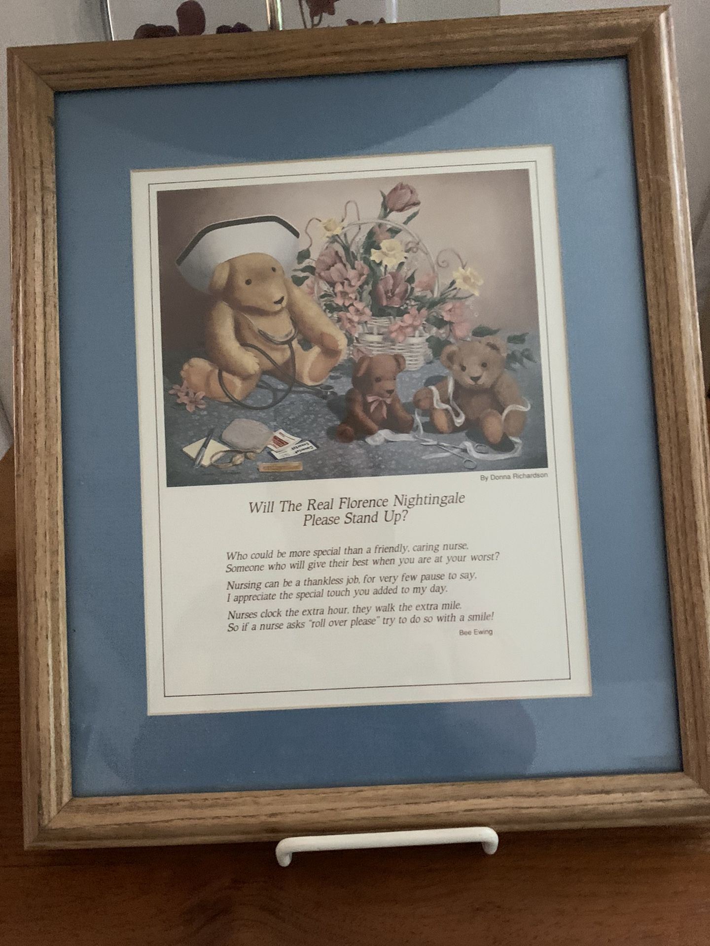 Framed Florence Nightingale Nurses Prayer includes stand