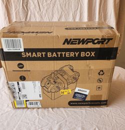 New in box - Newport Vessels Smart Battery Box