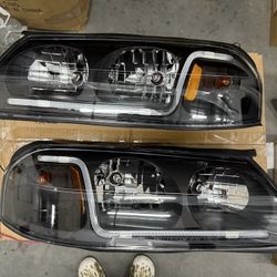 LED Headlights For 2000 To 2005 Chevy Impala; Black Housing With Amber Corners. / Luces 