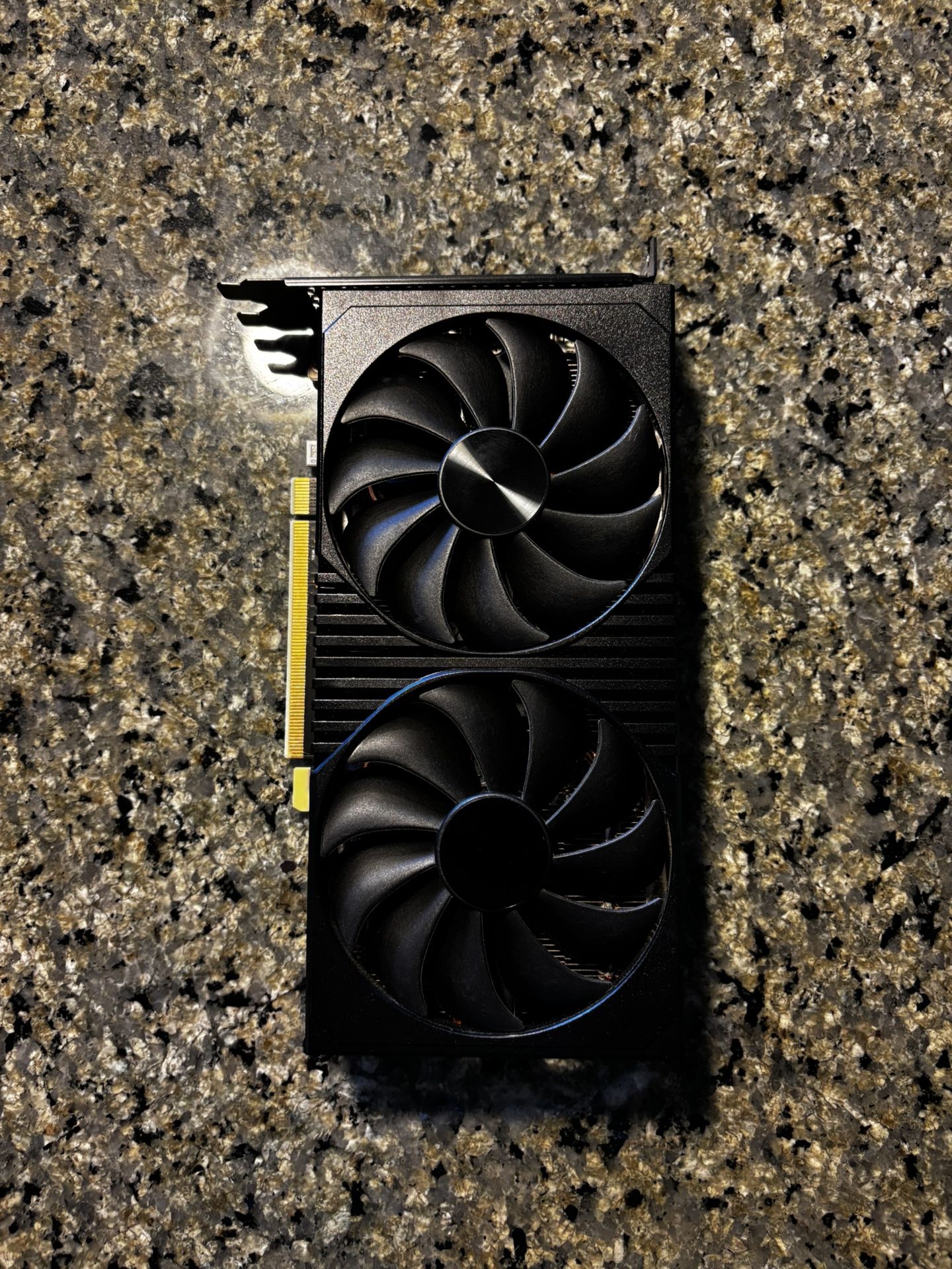 AMD RADEON RX 6600 XT