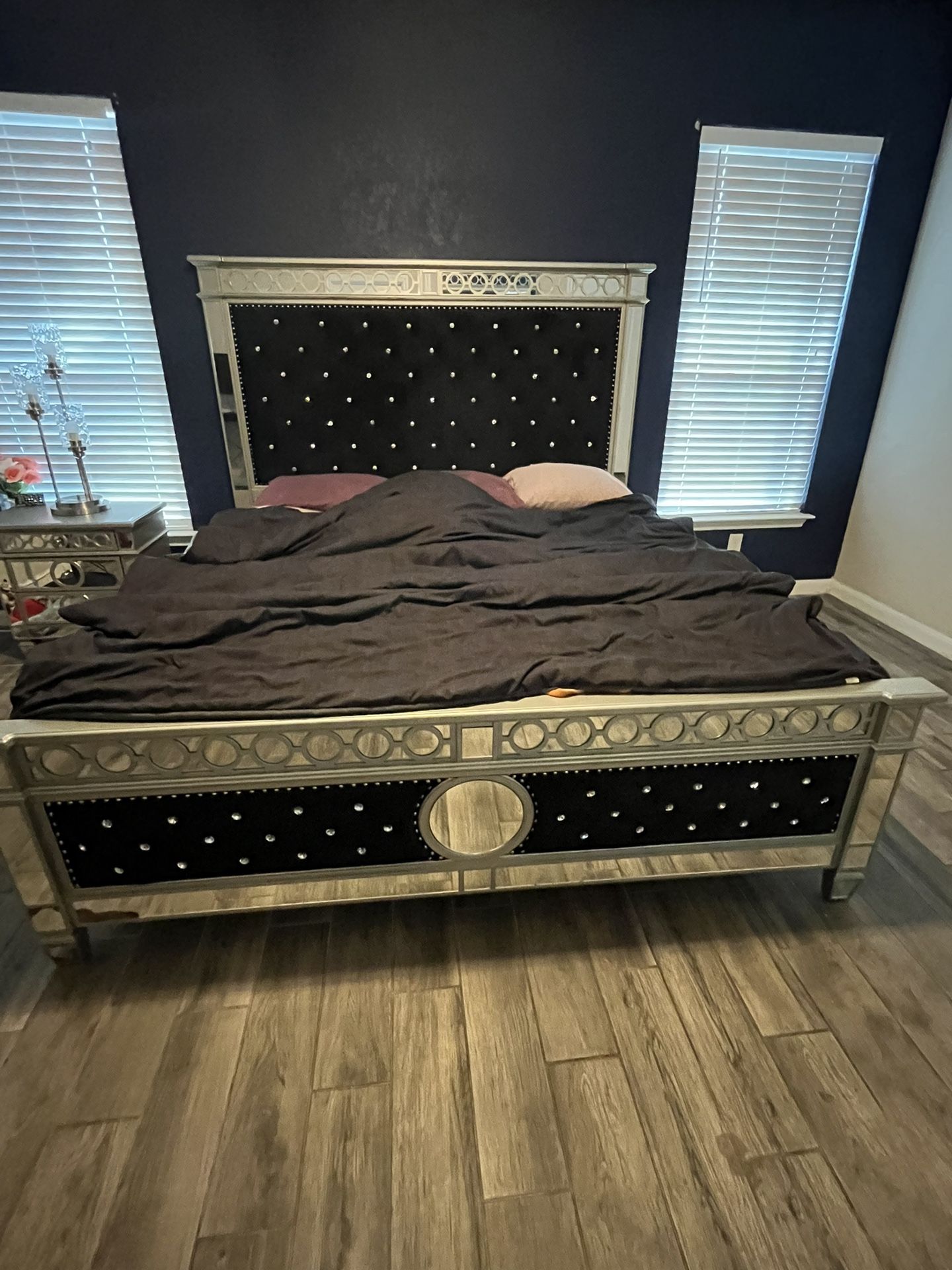 King Bedroom Set