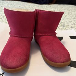 UGG GIRL BOOTS