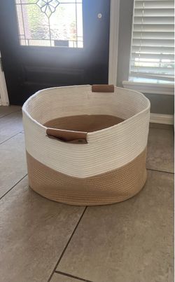 Oversized Modern Two-Tone Woven Rope Storage Basket with Leather Handles