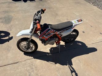 Dirt bike