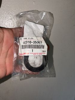 Transmission seal 1998 Camry