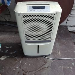 Air Condition And Stroller 