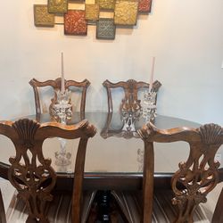 Dining Table & 4 Chairs With Thick glass for the Table 