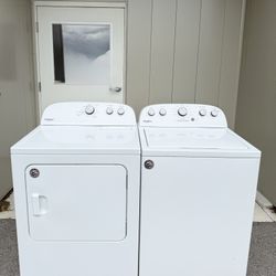 Like New Whirlpool Washer & Electric Dryer