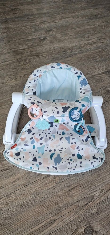 Fisher-Price Portable Baby Chair Sit-Me-Up 