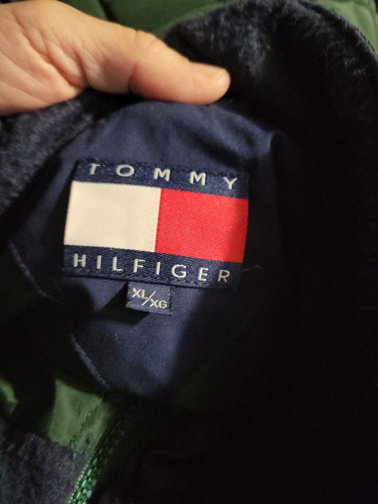 Vintage Tommy Hilfiger Men's Winter Jacket Size XL