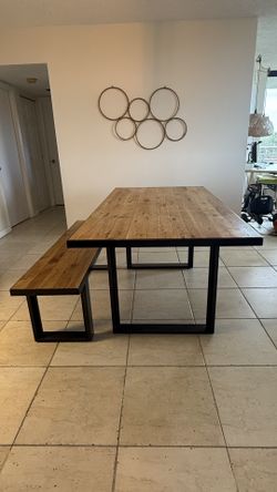 West Elm Industrial Wood Dining Table + Bench – Excellent Condition – Aventura
