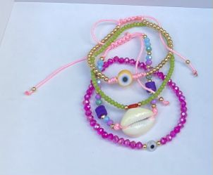 set of 4 beautiful bracelets