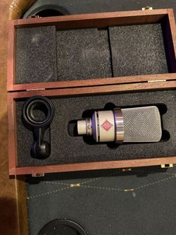 Neumann TLM 102 large diaphragm condenser microphone - Nickle | XLR cable included