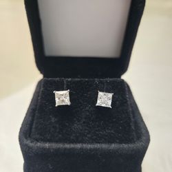 5.5 mm Moissanite And White Gold 