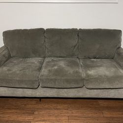 Ashly Sofa
