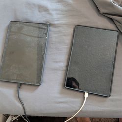 Qty 2 Samsung Tab A8 with Spigen Case