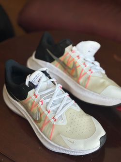 NIKE ZOOM WINFLO TRAINERS