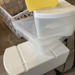 Collection of storage bins 