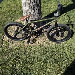 FitBikeCo BMX Bike