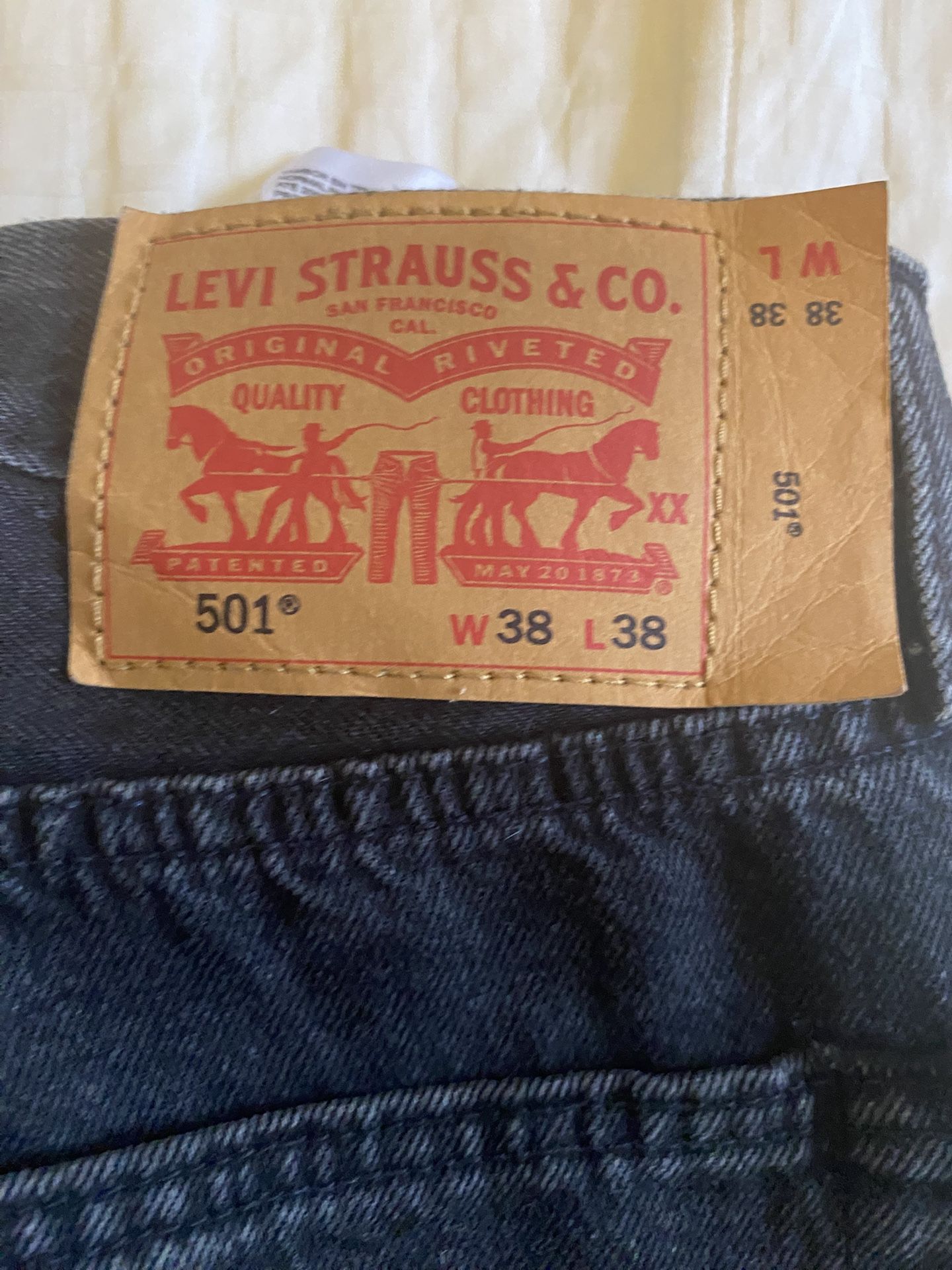 Levi Pants