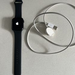 Apple  Watch 5 Series 44MM Black 