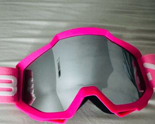 Off roading goggles