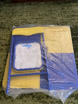 Children’s Lego Table + Legos