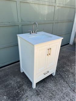 Undermount Single Sink Bathroom Vanity