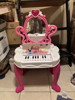 Disney Princess Vanity Mirror/Piano 