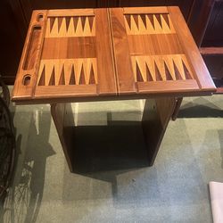 David Levy backgammon table