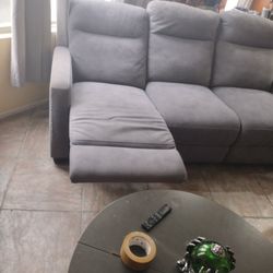 3 Pc Electric Sofa Set With Cup Holders ( Very Clean)