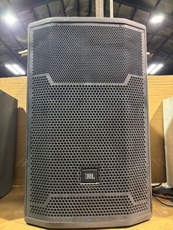 Jbl prx 715